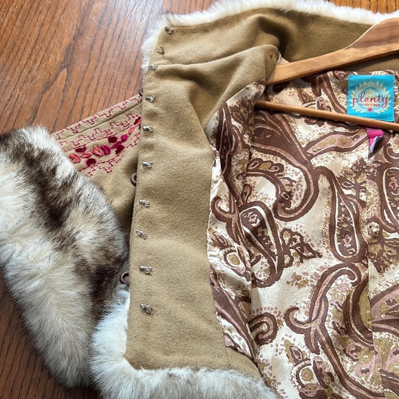 Anthropologie Plenty By Tracy Reese Embroidered Wool With Faux Fur S - Picture 8 of 11